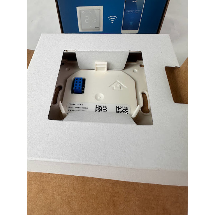 Wi-FI Терморегулятор Devireg Smart (White)